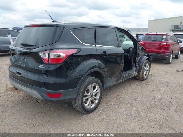 Ford ESCAPE SE 2017 1FMCU9G91HUC03375 Image 4