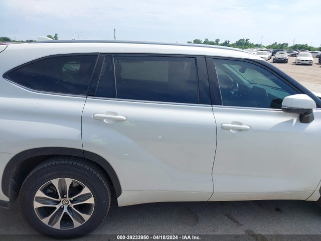 Toyota Highlander Xle 2020 5TDGZRAH0LS002037 Image 13