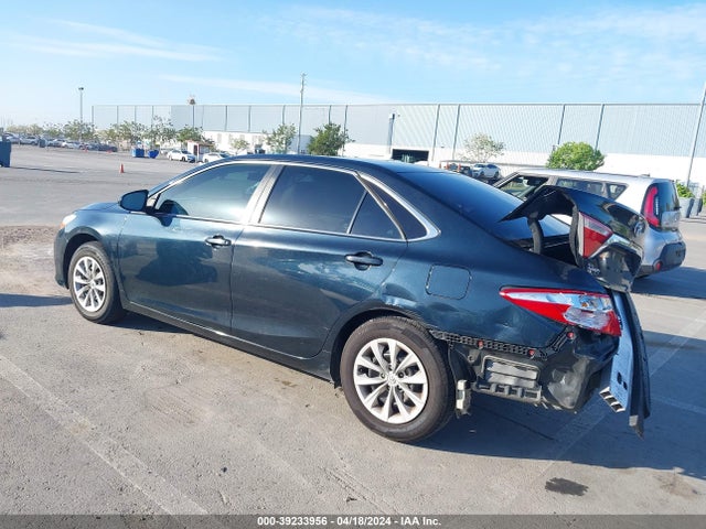 Toyota CAMRY LE 2016 4T4BF1FK0GR559896 Image 3