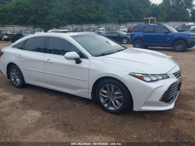 4T1BZ1FB1KU029477 Toyota AVALON XLE