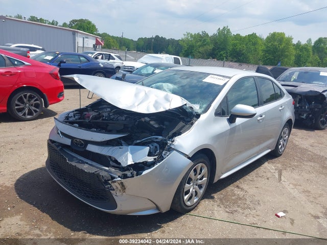Toyota COROLLA LE 2022 JTDEPMAE3N3022986 Image 2