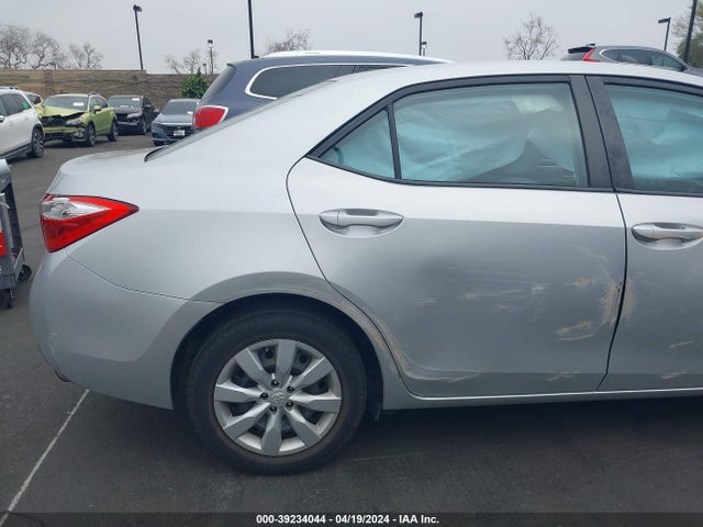 Toyota COROLLA LE 2015 5YFBURHE9FP340716 Image 12