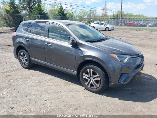 Toyota RAV4 LE 2018 JTMZFREV3JJ722489 Image 1