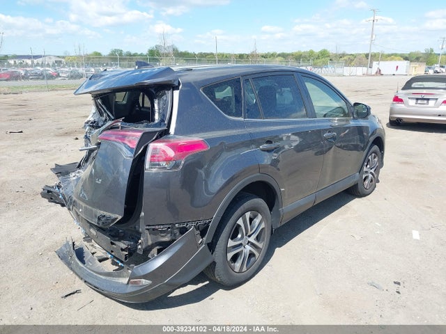 Toyota RAV4 LE 2018 JTMZFREV3JJ722489 Image 4