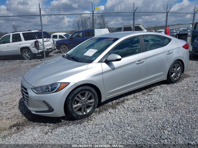 Hyundai ELANTRA SE 2017 5NPD84LF4HH014046 Image 2