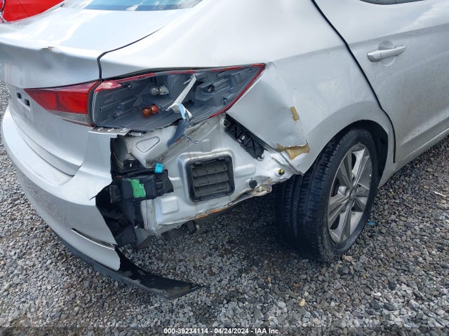 Hyundai ELANTRA SE 2017 5NPD84LF4HH014046 Image 6