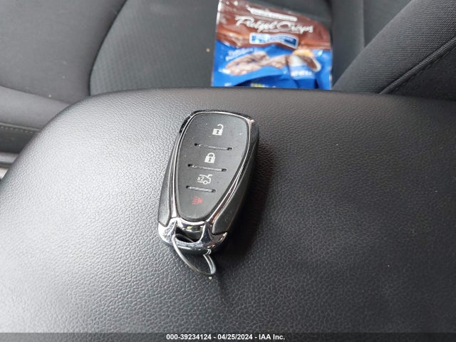 Chevrolet Malibu 1fl 2017 1G1ZC5ST2HF260100 Image 11