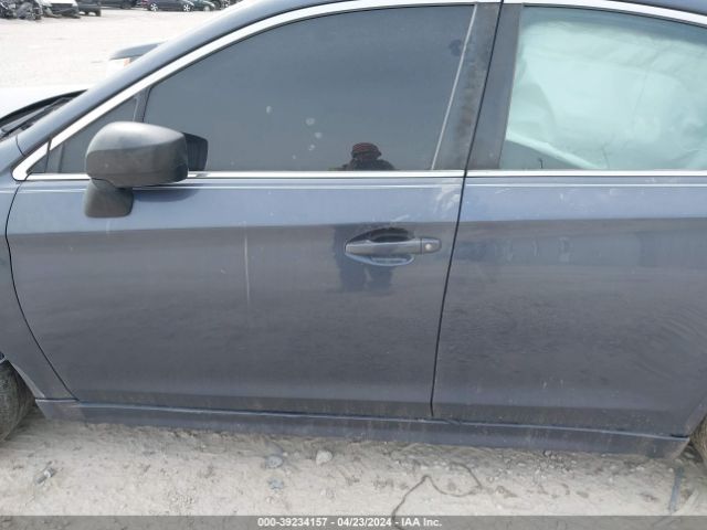 4S3BNAB67H3035730 Subaru Legacy 2.5i