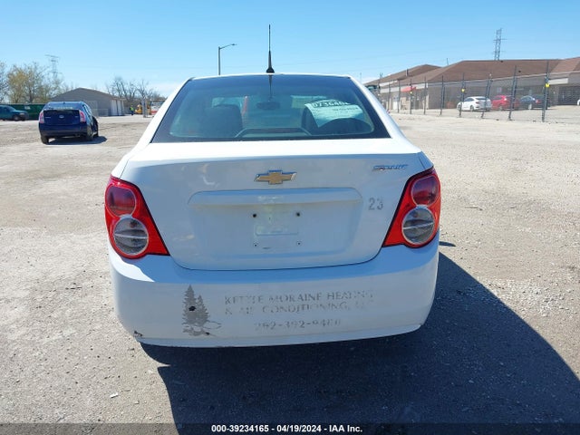 Chevrolet Sonic Ls Auto 2014 1G1JA5SH2E4209525 Image 13