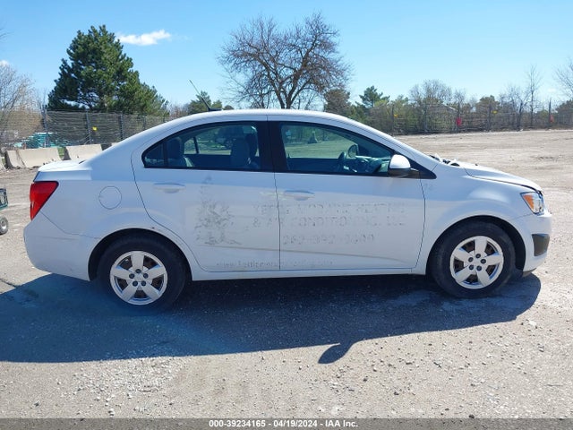 Chevrolet Sonic Ls Auto 2014 1G1JA5SH2E4209525 Image 14