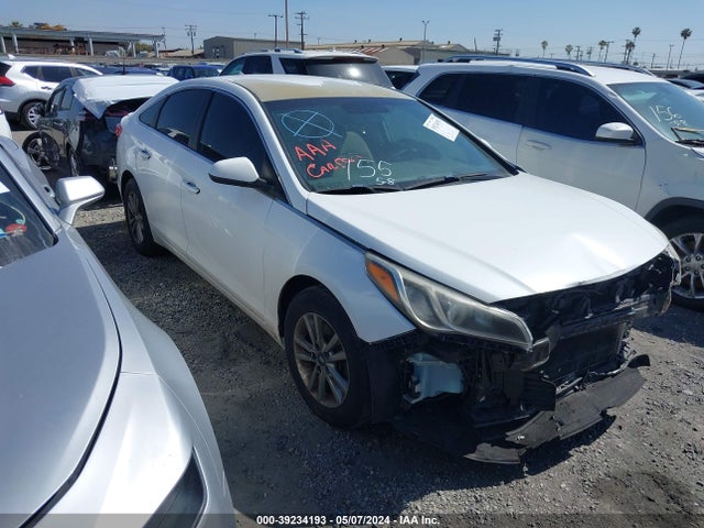 Hyundai SONATA SE 2017 5NPE24AF3HH529094 Image 1