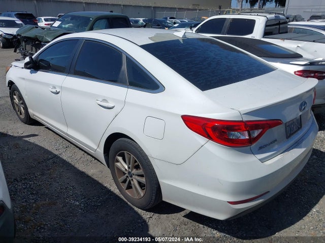 Hyundai SONATA SE 2017 5NPE24AF3HH529094 Image 3