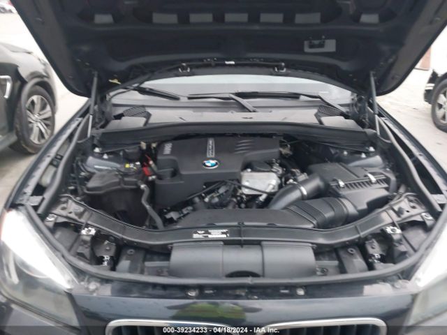 WBAVM1C58FVZ94459 BMW X1 Sdrive28i