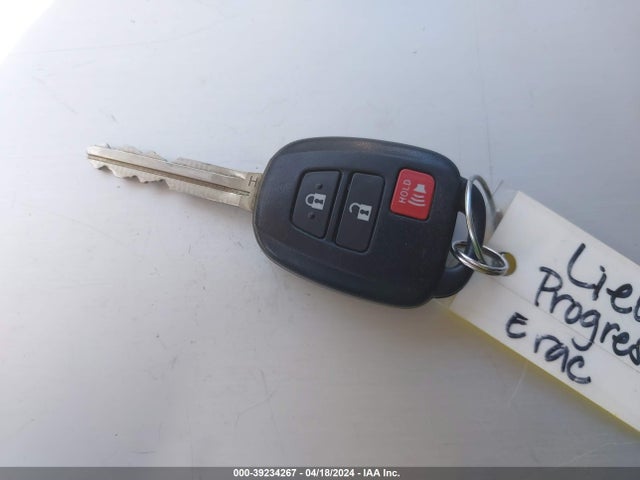Toyota RAV4 2017 2T3BFREV0HW570815 Image 25
