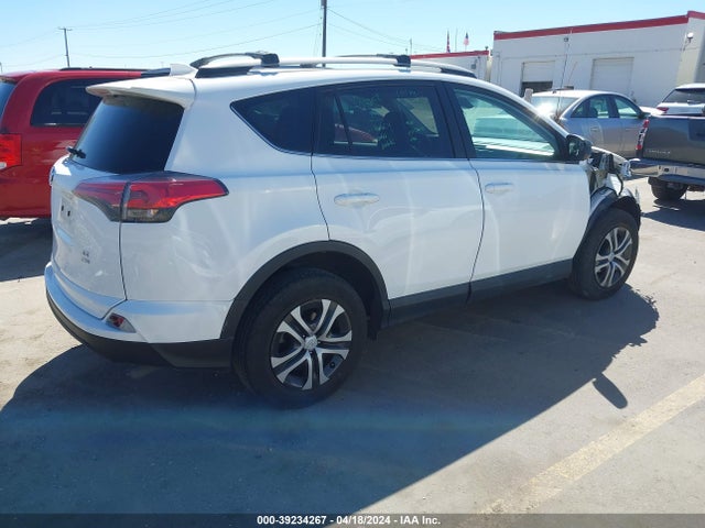 Toyota RAV4 2017 2T3BFREV0HW570815 Image 18