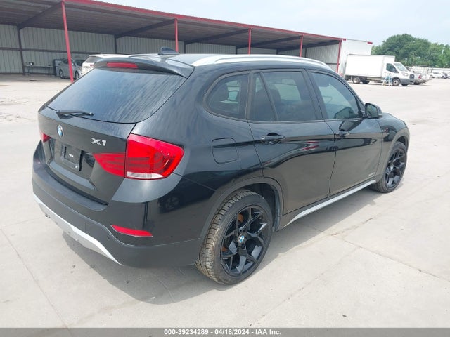 BMW X1 Xdrive28i 2015 WBAVL1C50FVY30772 Image 4