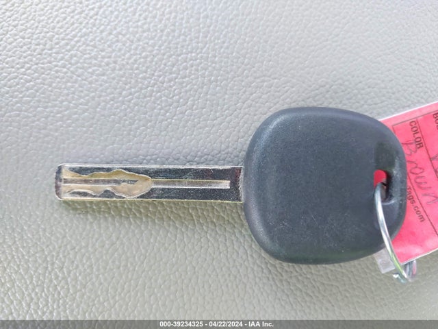 KIA SEDONA LX 2016 KNDMB5C18G6086680 Image 11