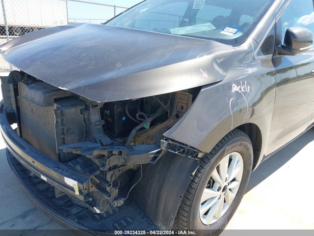 KIA SEDONA LX 2016 KNDMB5C18G6086680 Image 13