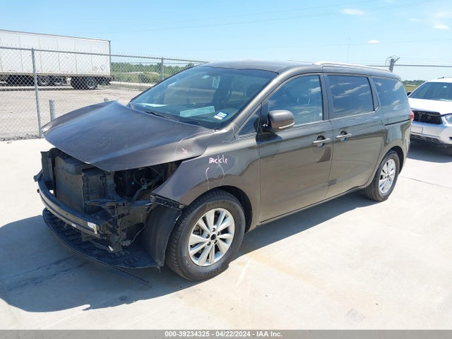 KIA SEDONA LX 2016 KNDMB5C18G6086680 Image 2