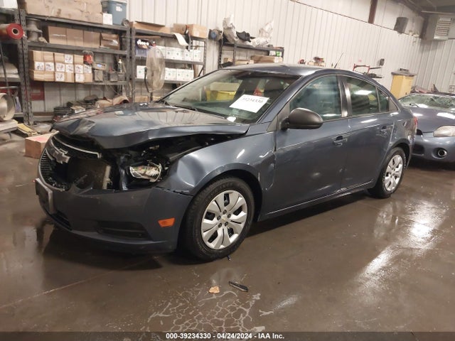 Chevrolet Cruze Ls Auto 2014 1G1PA5SH4E7294361 Image 2