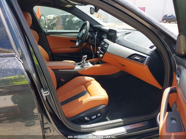 BMW M5 2019 WBSJF0C55KB285823 Image 5