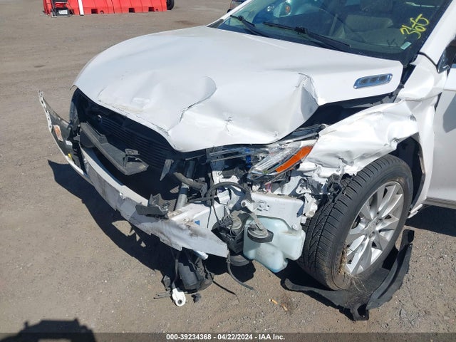 Buick Lacrosse Leather 2015 1G4GB5GR7FF245163 Image 12