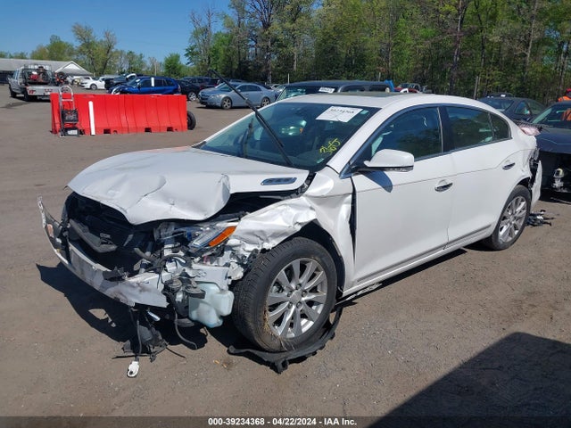 Buick Lacrosse Leather 2015 1G4GB5GR7FF245163 Image 2