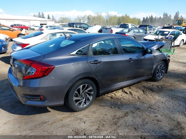 Honda CIVIC EX 2018 2HGFC2F74JH526017 Image 4