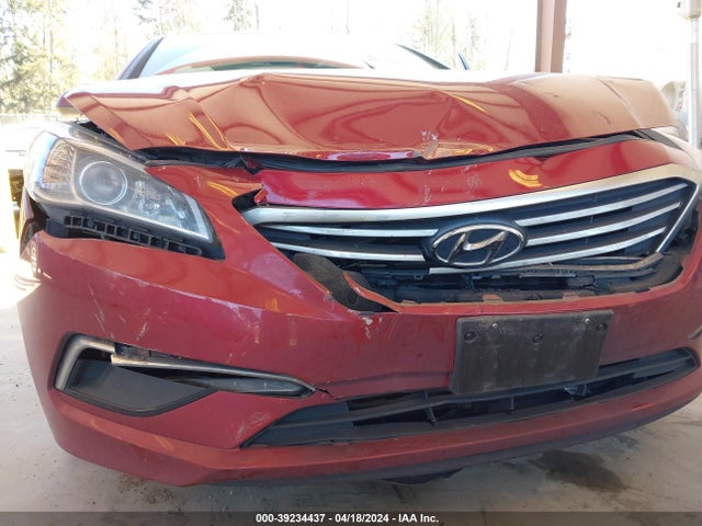 Hyundai SONATA SE 2015 5NPE24AF6FH106684 Image 6