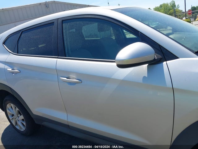 Hyundai TUCSON SE 2019 KM8J23A43KU949244 Image 12