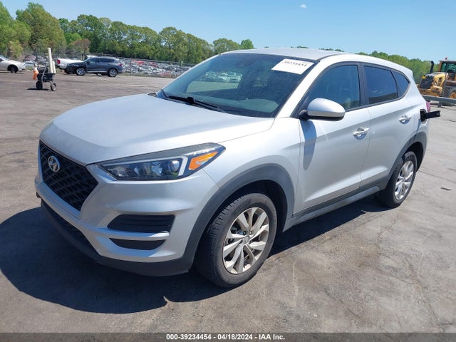 Hyundai TUCSON SE 2019 KM8J23A43KU949244 Image 2