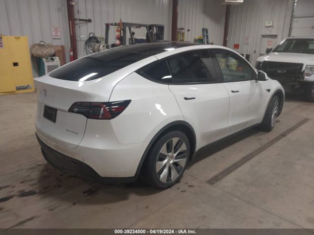2020 TESLA MODEL Y 5YJYGDEE5LF015397 Photo 3