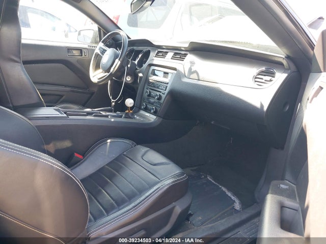 Ford MUSTANG GT 2014 1ZVBP8CF0E5321627 Image 5