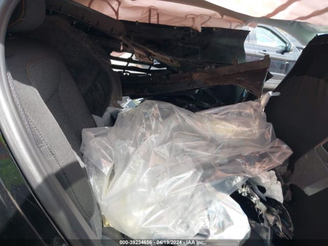 3GNAXUEV5NL172764 Chevrolet Equinox Awd Lt
