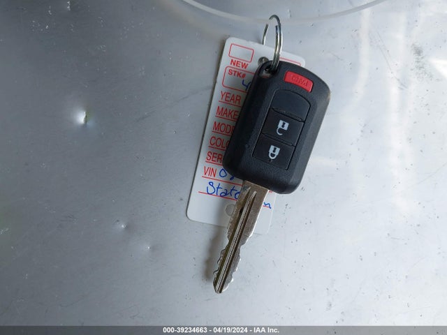 ML32AUHJ9NH008992 Mitsubishi MIRAGE ES