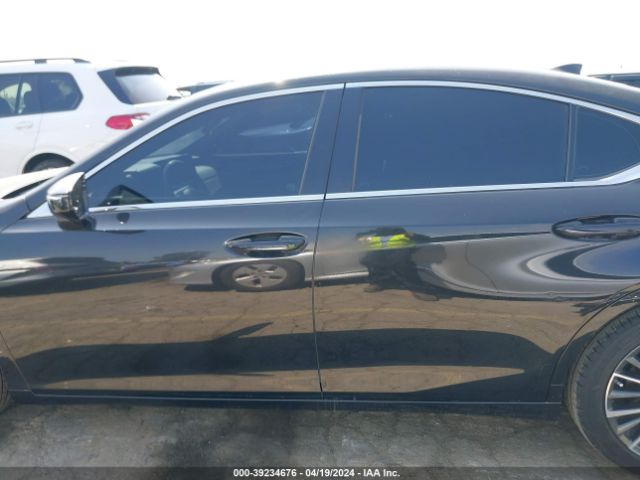 58ADA1C19PU029853 Lexus ES 300H