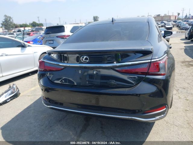 58ADA1C19PU029853 Lexus ES 300H