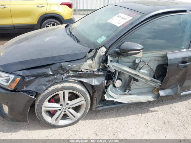 3VW4S7AJ8FM337661 Volkswagen Jetta 2.0t Gli Sel