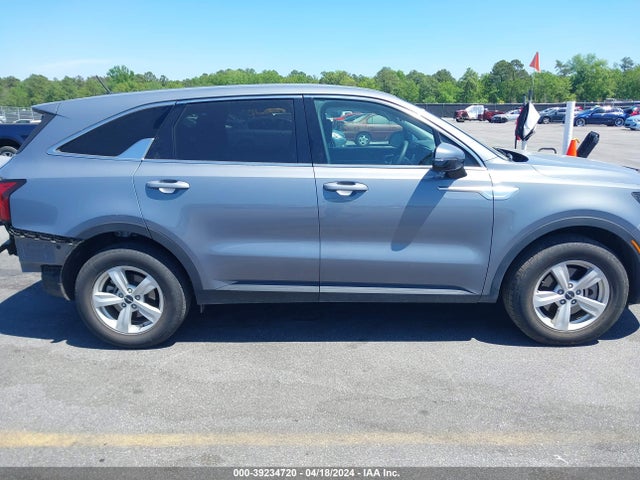 KIA SORENTO LX 2022 5XYRG4LC5NG143009 Image 13