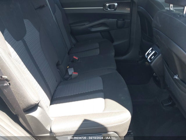 KIA SORENTO LX 2022 5XYRG4LC5NG143009 Image 8