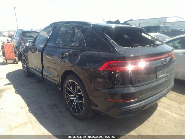 WA1FVAF10KD044958 Audi Q8 55 Premium