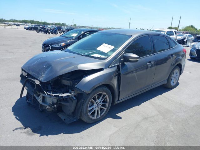 1FADP3F25GL338158 Ford FOCUS SE