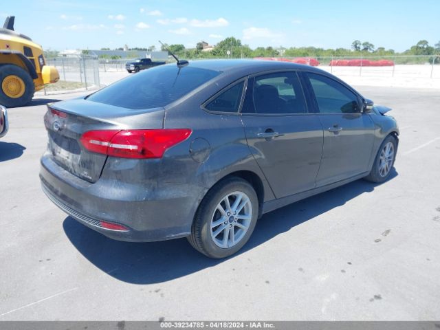 1FADP3F25GL338158 Ford FOCUS SE