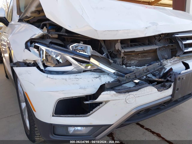 3VV0B7AX8JM017207 Volkswagen Tiguan 2.0t S