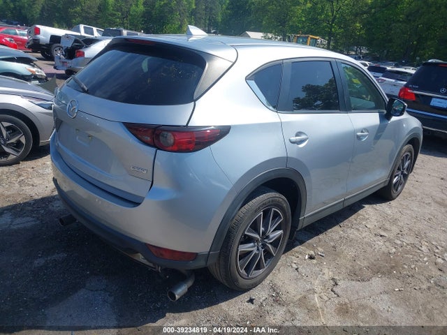 Mazda Cx-5 Touring 2018 JM3KFACMXJ1452990 Image 4