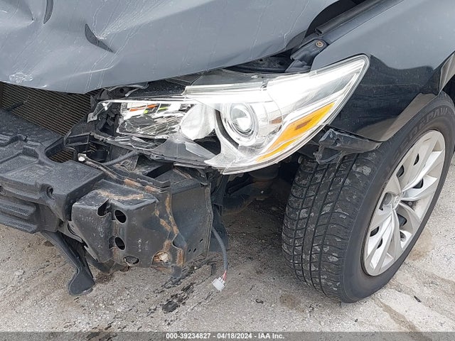 Toyota CAMRY LE 2015 4T4BF1FK3FR455711 Image 17