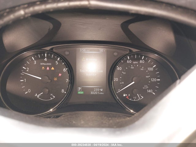 Nissan ROGUE S 2017 JN8AT2MT7HW138630 Image 15