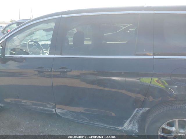 2C4RC1CG2PR534534 Chrysler Voyager Lx