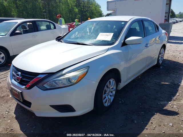 Nissan Altima 2.5 S 2016 1N4AL3AP1GN307740 Image 2