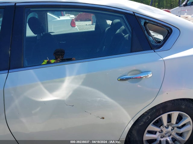Nissan Altima 2.5 S 2016 1N4AL3AP1GN307740 Image 6